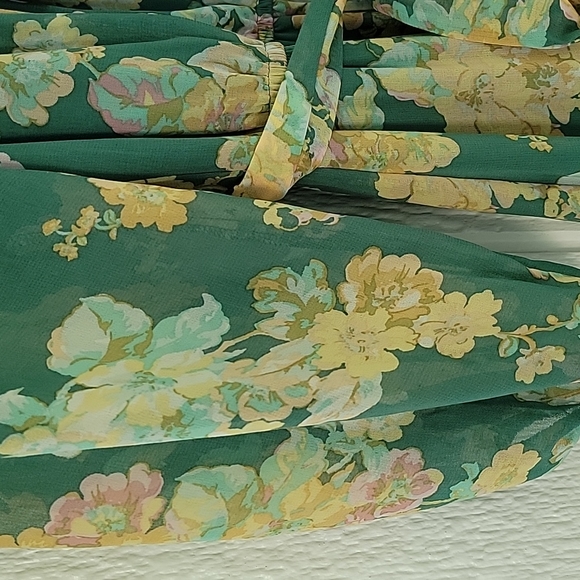 LC Lauren Conrad Foral Dress - Picture 4 of 9